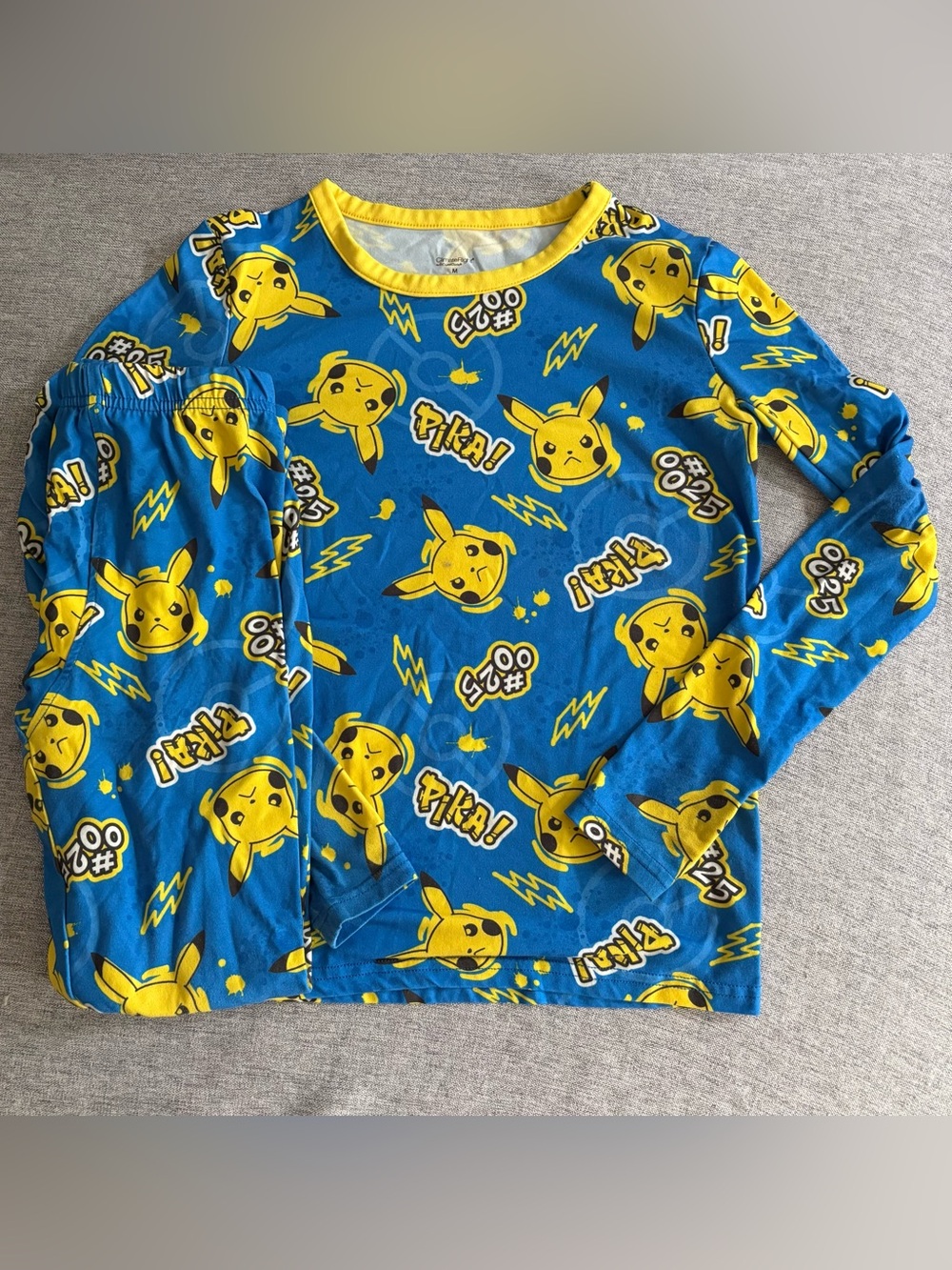 Climate Right by CuddlDuds Pikachu Blue & Yellow Kids Layering Set - M